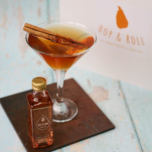 Load image into Gallery viewer, Sri Lankan Cocktail Kit with Ceylon Arrack